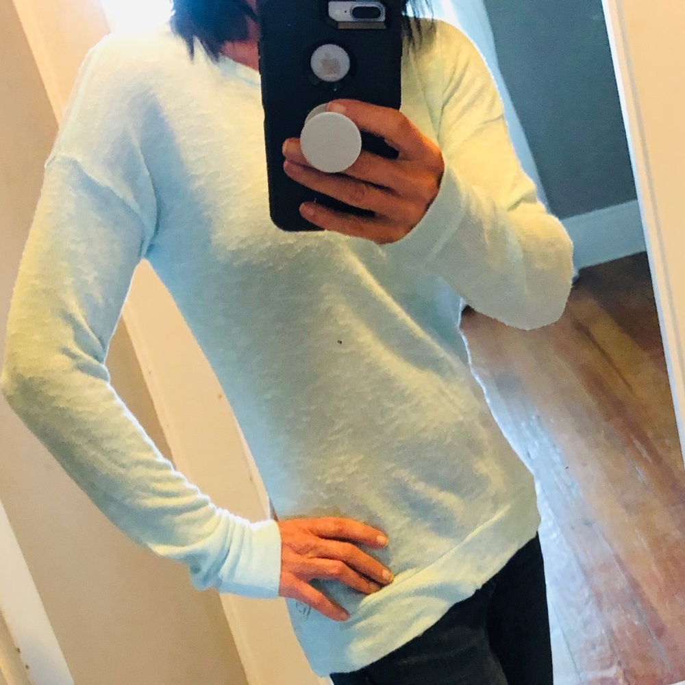 Aeropostale Mint Green Hi-Low Sweater Size XS - Picture 2 of 8